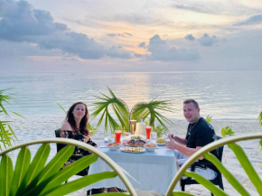 Thoddoo Beach Holiday Inn